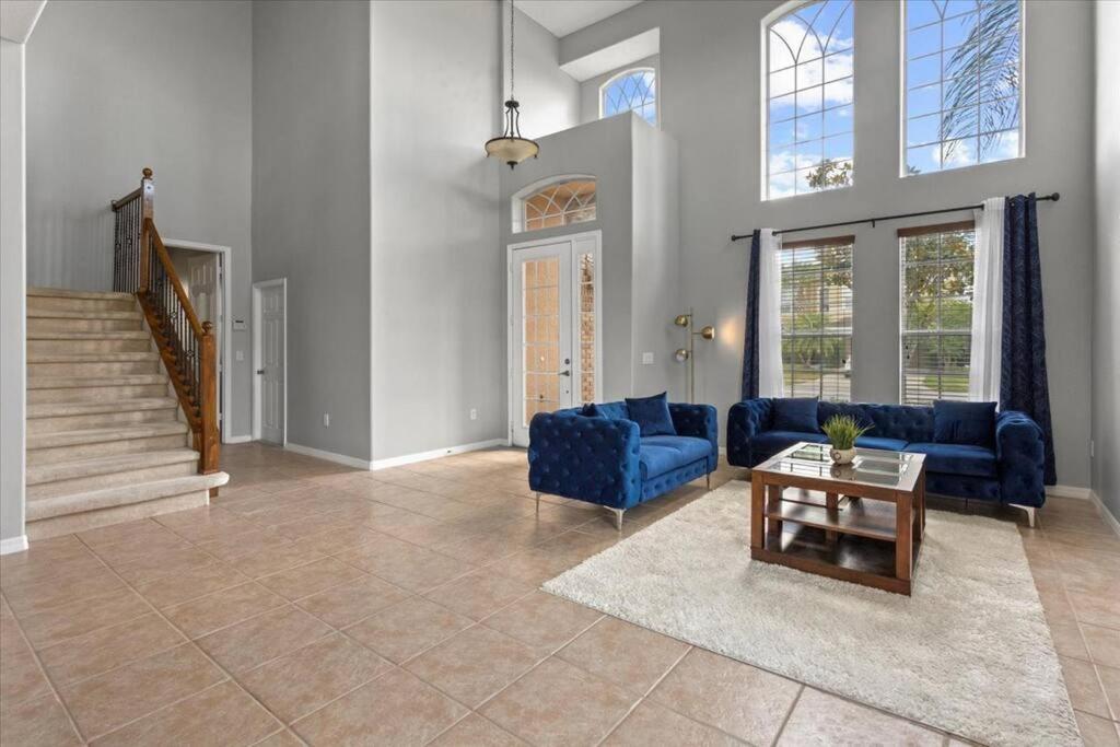 Long Stays! Lakefront - Gated Pool Home Orlando Eksteriør bilde